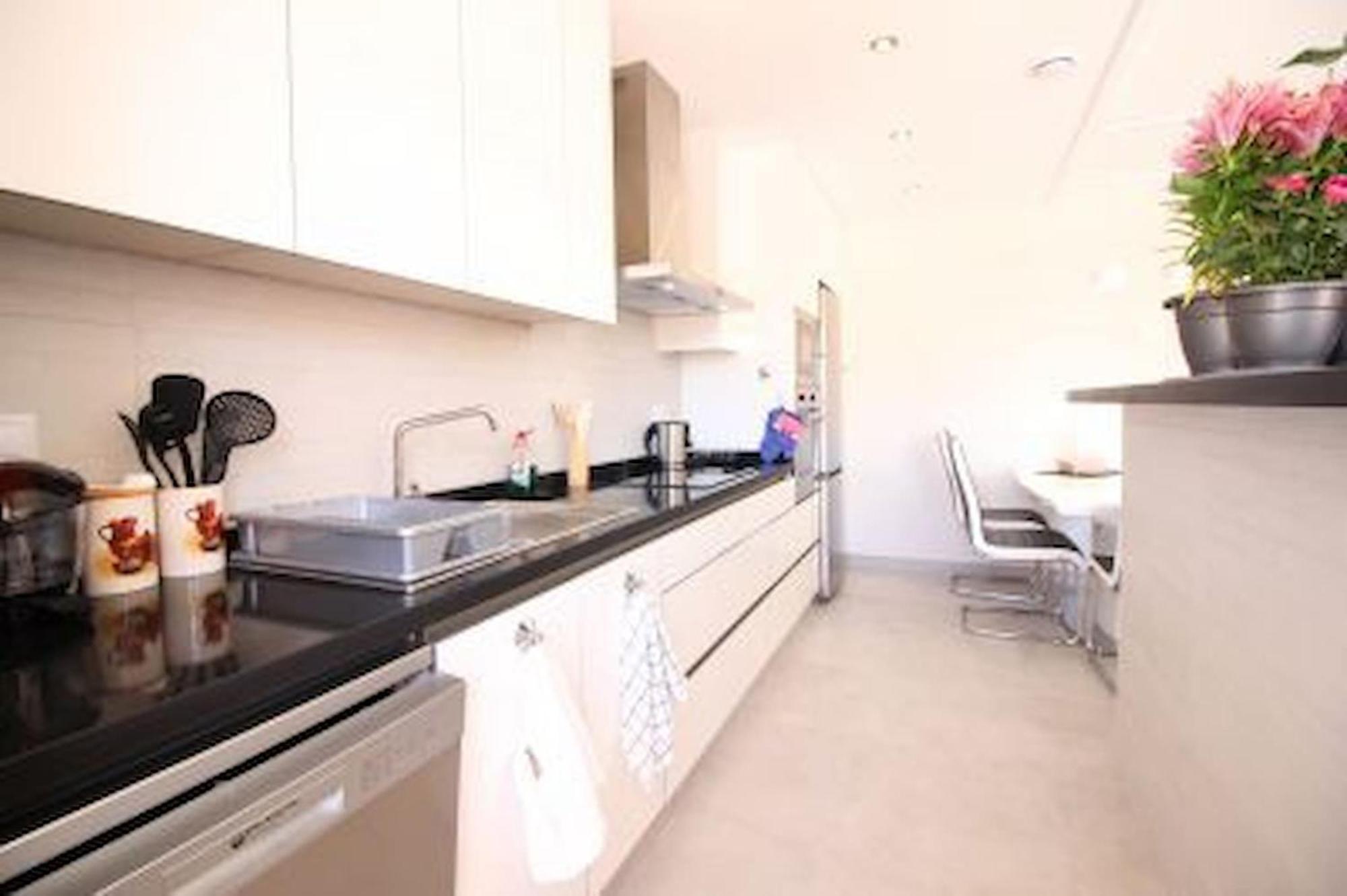 Apartments Punta Prima Indoor & Outdoor Pool Торевьиа Экстерьер фото