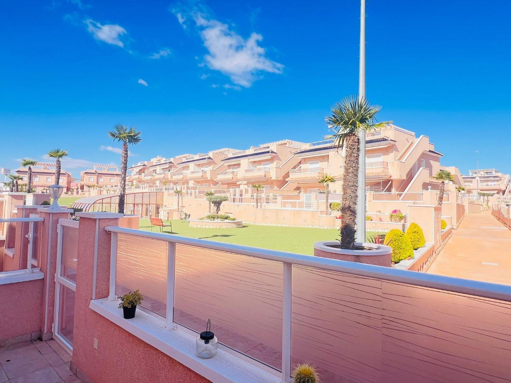 Apartments Punta Prima Indoor & Outdoor Pool Торевьиа Экстерьер фото